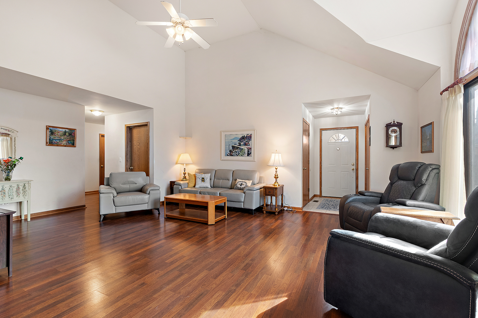 8966 Jeanie Lane, Frankfort, IL 60423