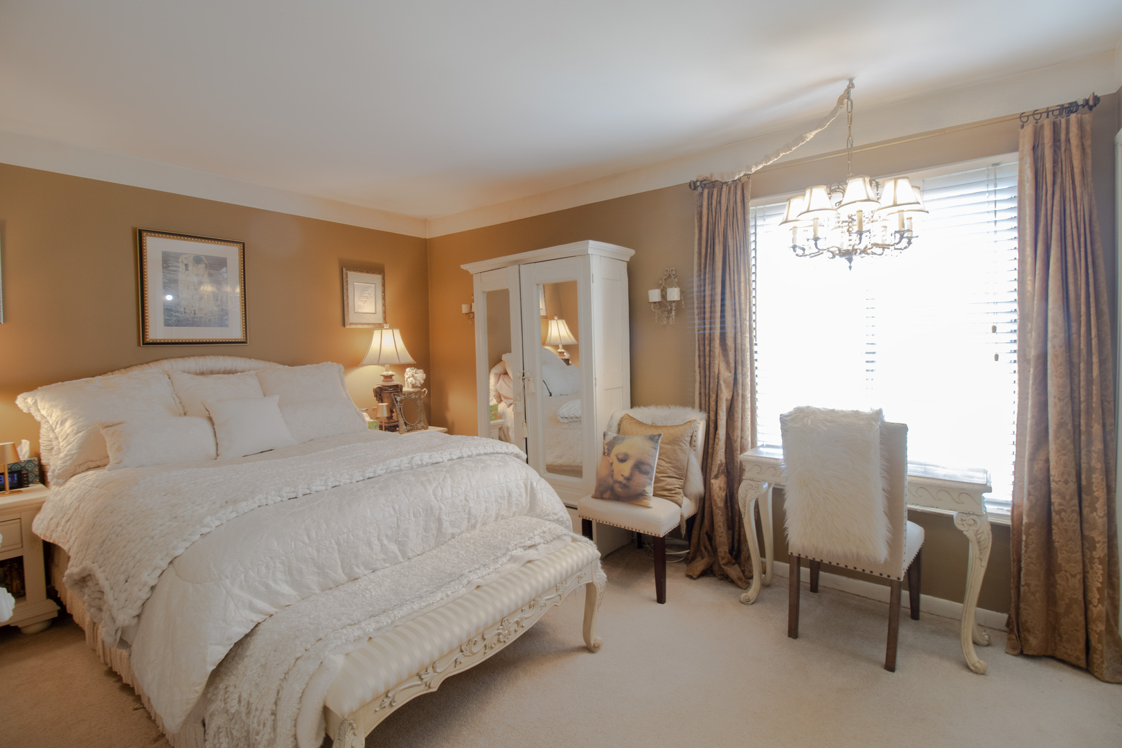 521 73RD Street #104, Downers Grove, IL 60516