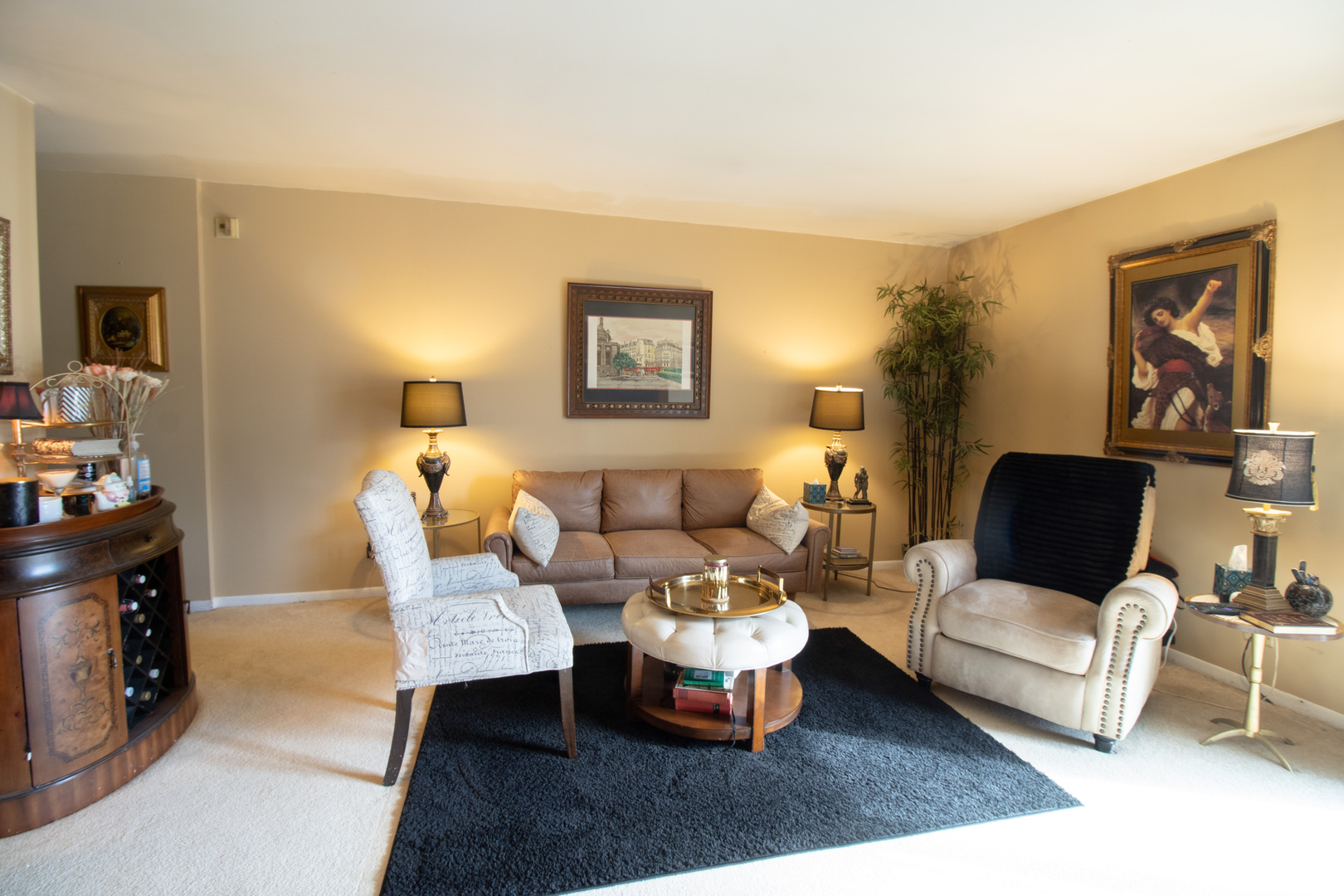 521 73RD Street #104, Downers Grove, IL 60516