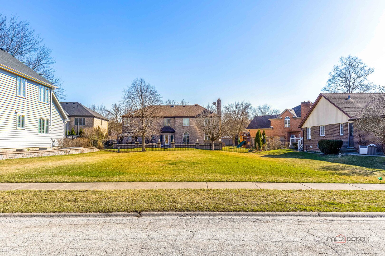 1309 E Brookwood Drive, Arlington Heights, IL 60004