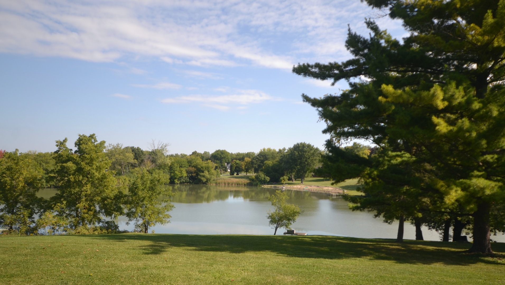 27052 W Lakeview Drive, Lake Barrington, IL 60084