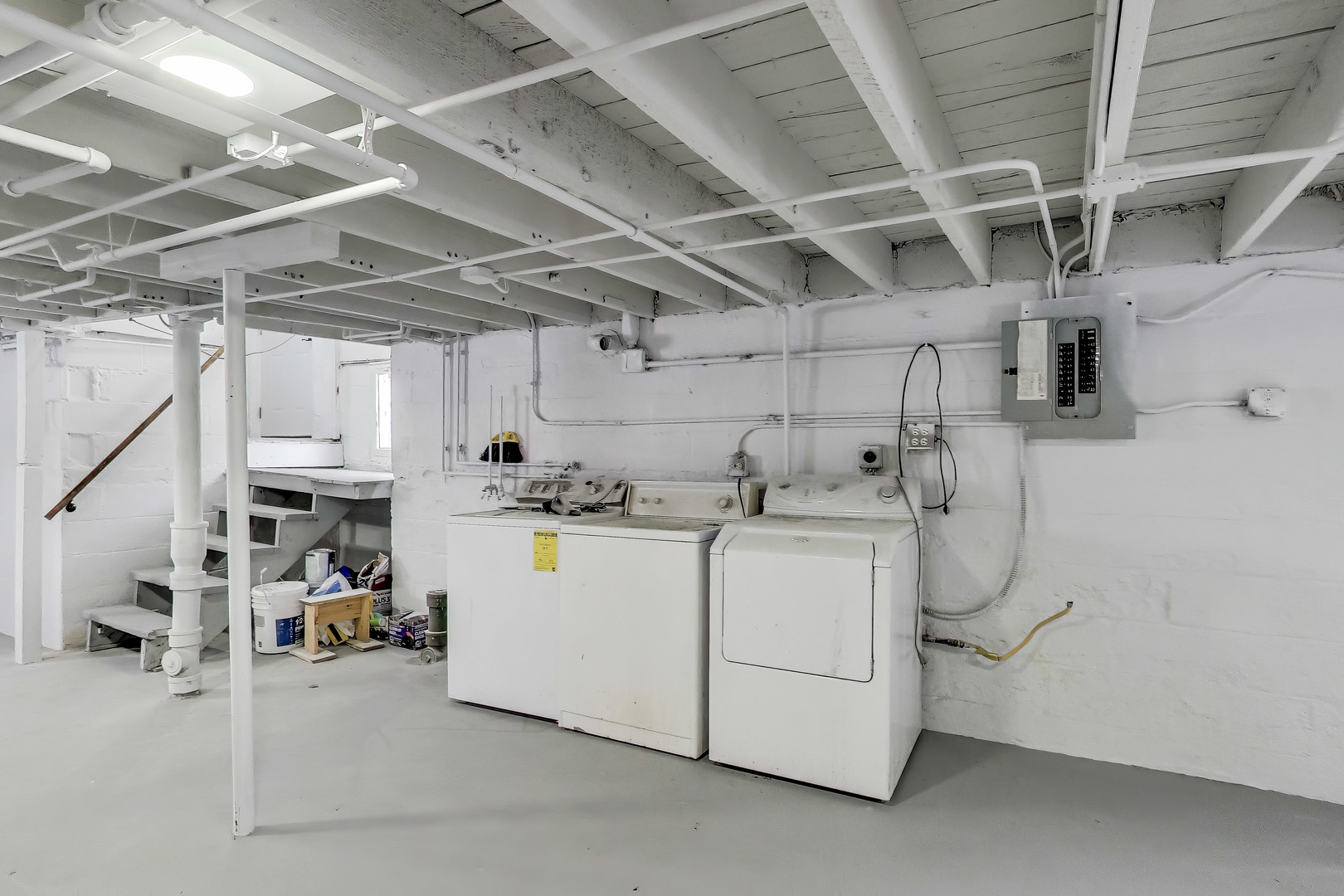 1638 Oakwood Avenue, Des Plaines, IL 60016