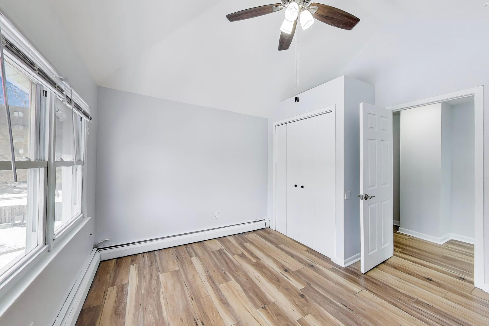 1638 Oakwood Avenue, Des Plaines, IL 60016