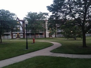 105 GREGORY Street #09, Aurora, IL 60504