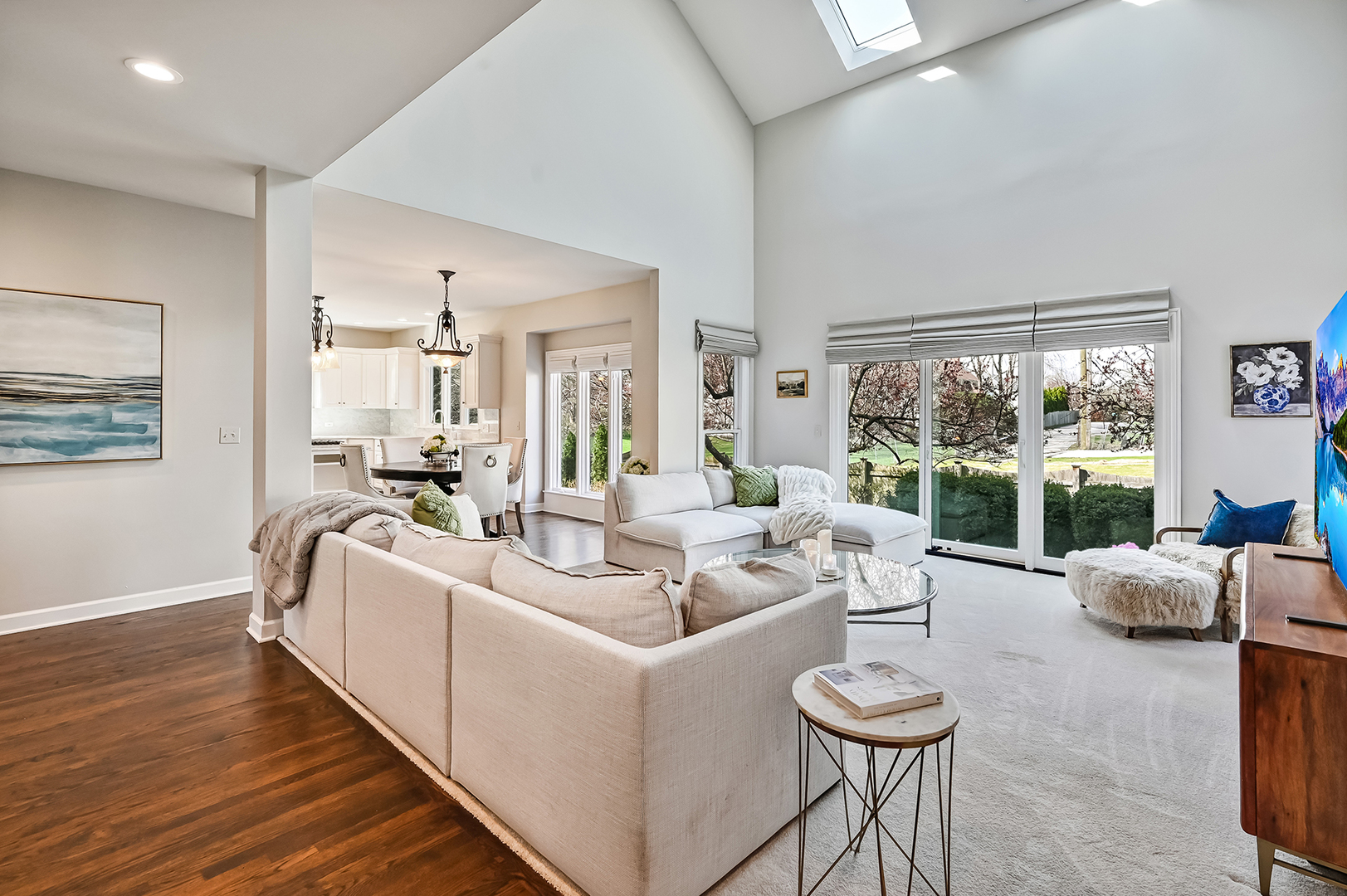 708 Fairfield Court, Westmont, IL 60559