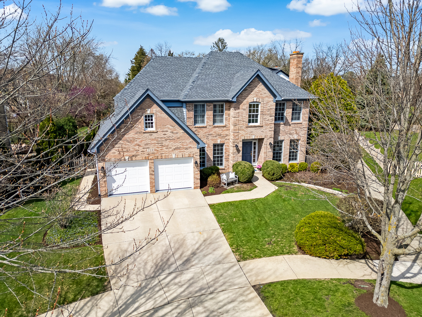 708 Fairfield Court, Westmont, IL 60559