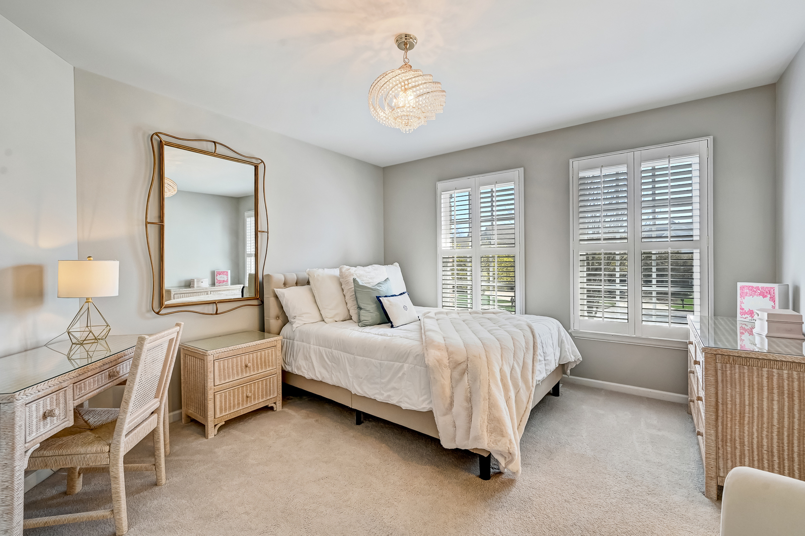 708 Fairfield Court, Westmont, IL 60559