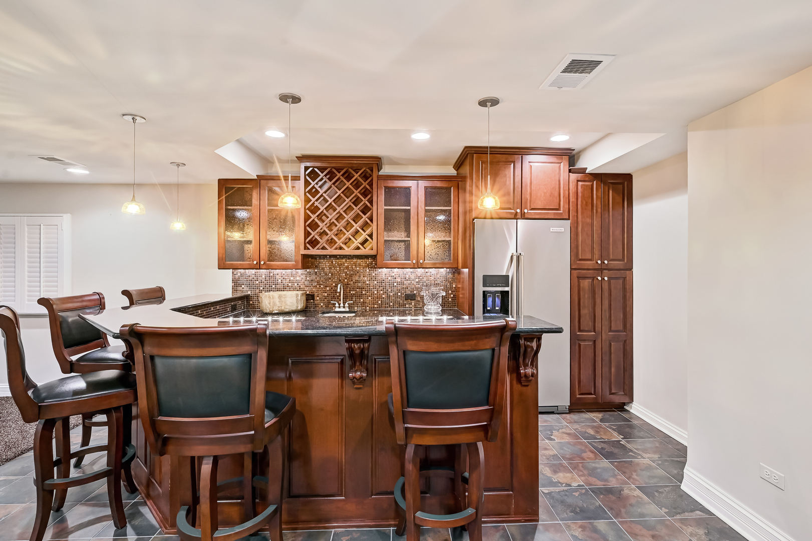 708 Fairfield Court, Westmont, IL 60559