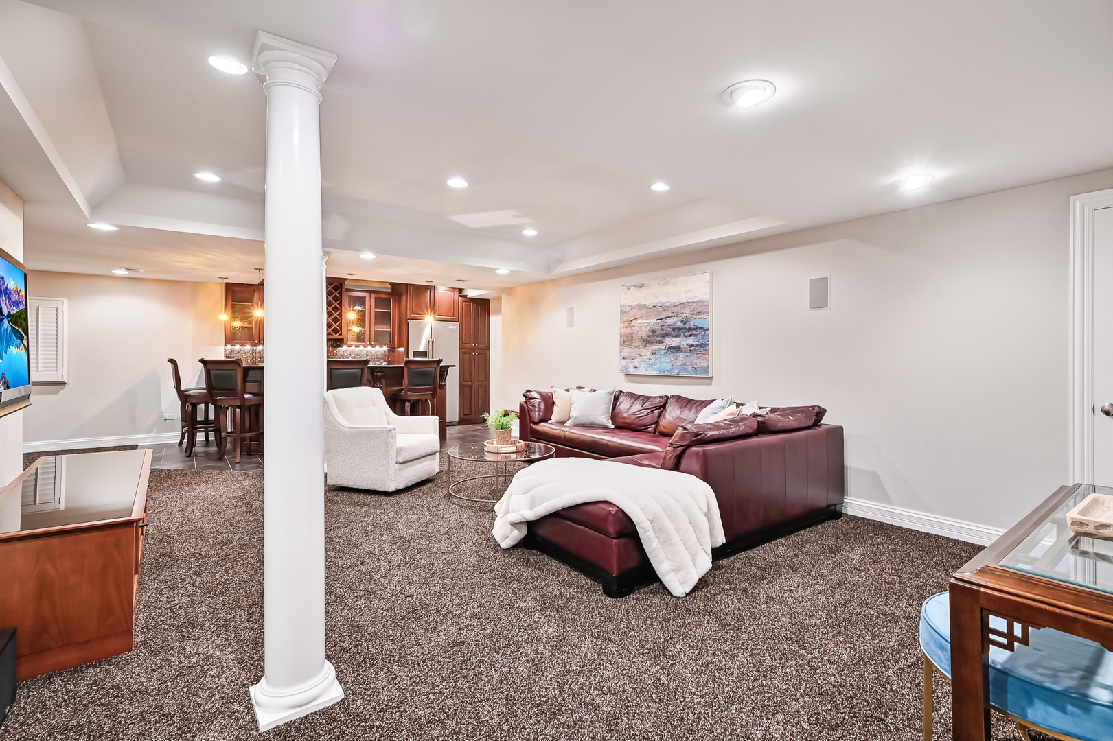 708 Fairfield Court, Westmont, IL 60559