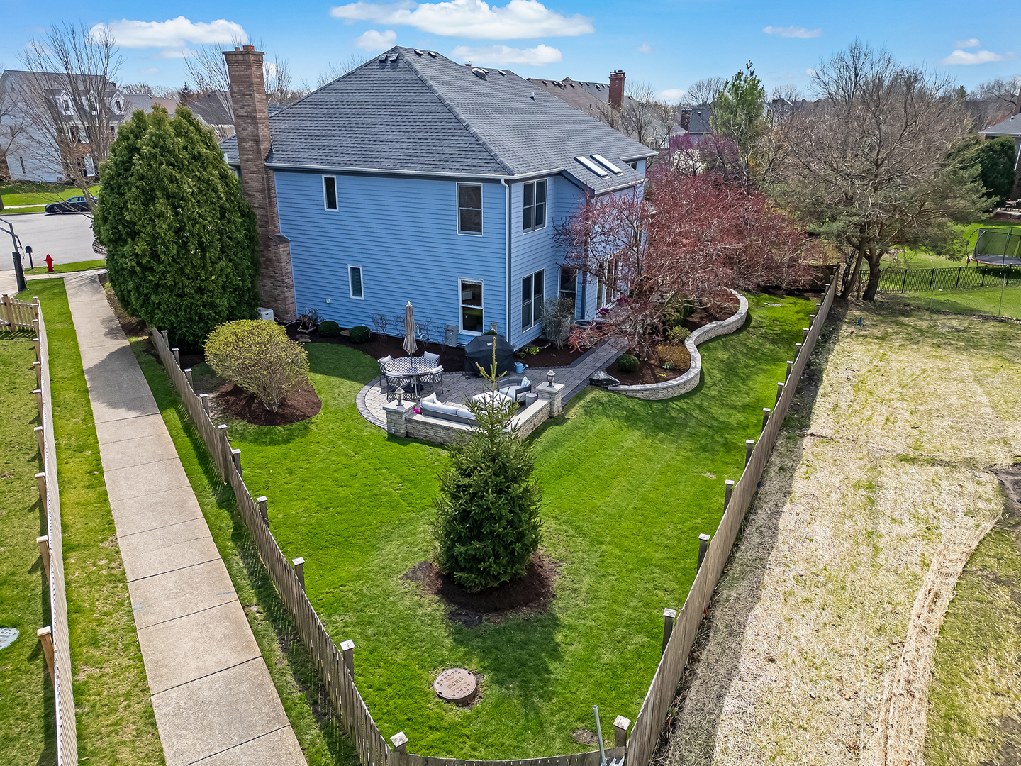 708 Fairfield Court, Westmont, IL 60559