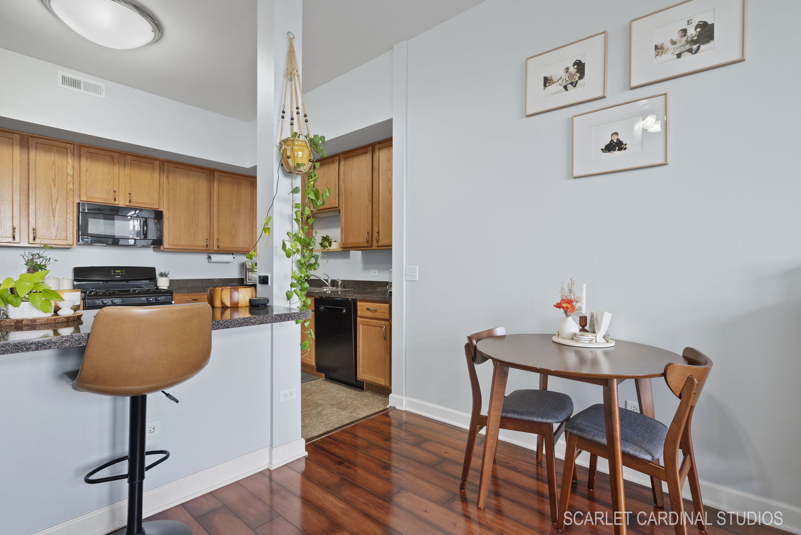 77 N Wolf Road #601, Northlake, IL 60164