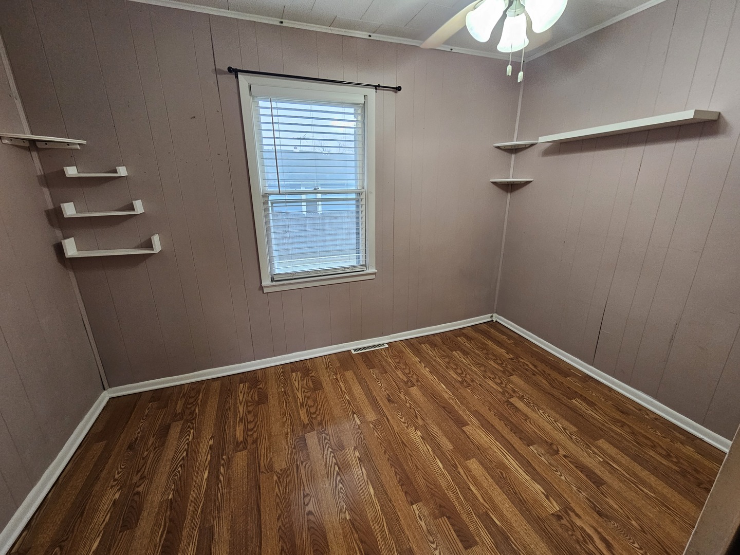 39101 N Walnut Street, Lake Villa, IL 60046