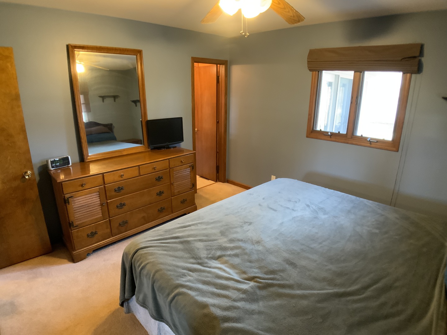 12628 Willow Lane, Genoa, IL 60135