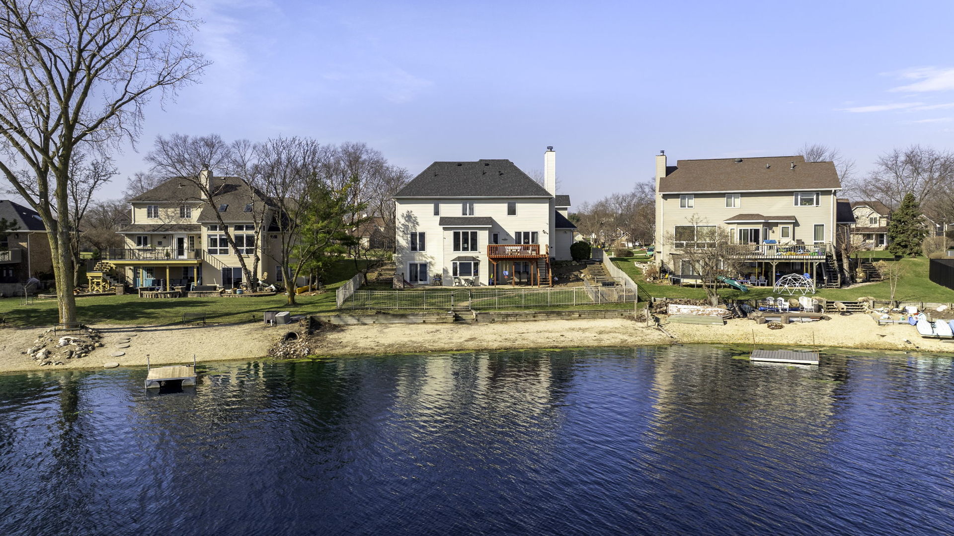 208 Santos Avenue, Minooka, IL 60447