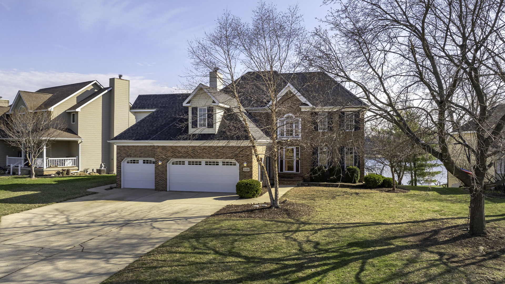 208 Santos Avenue, Minooka, IL 60447