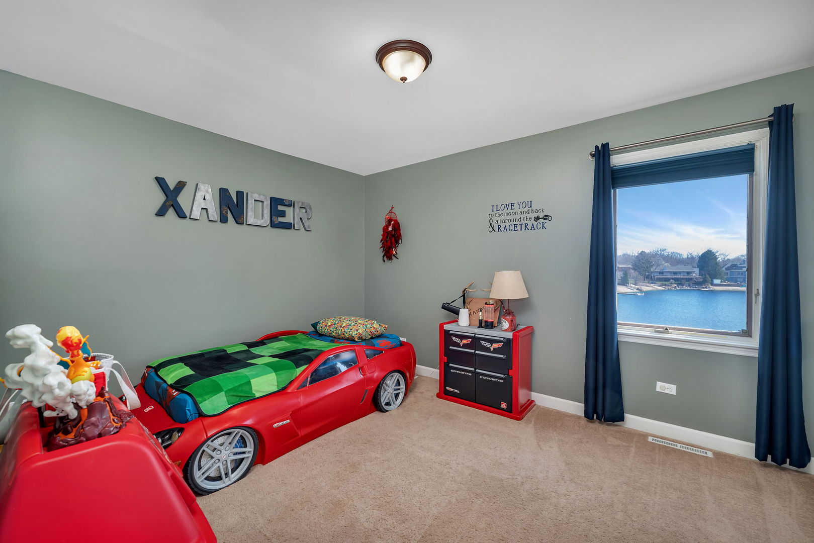 208 Santos Avenue, Minooka, IL 60447