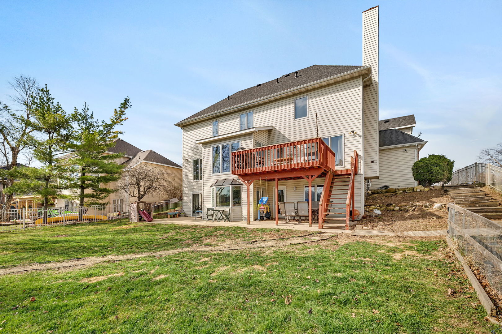 208 Santos Avenue, Minooka, IL 60447