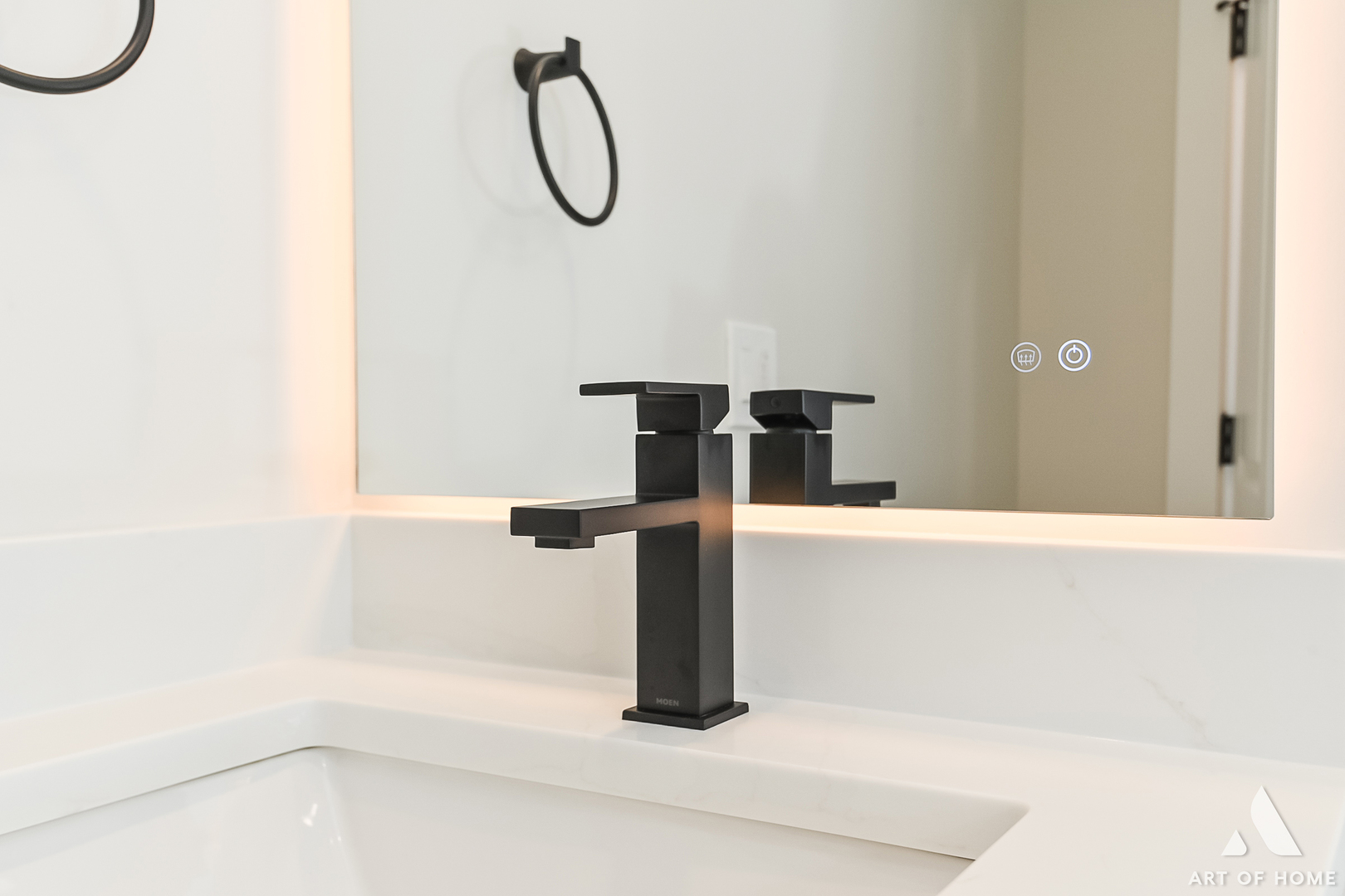 10455 S Whipple Street, Chicago, IL 60655