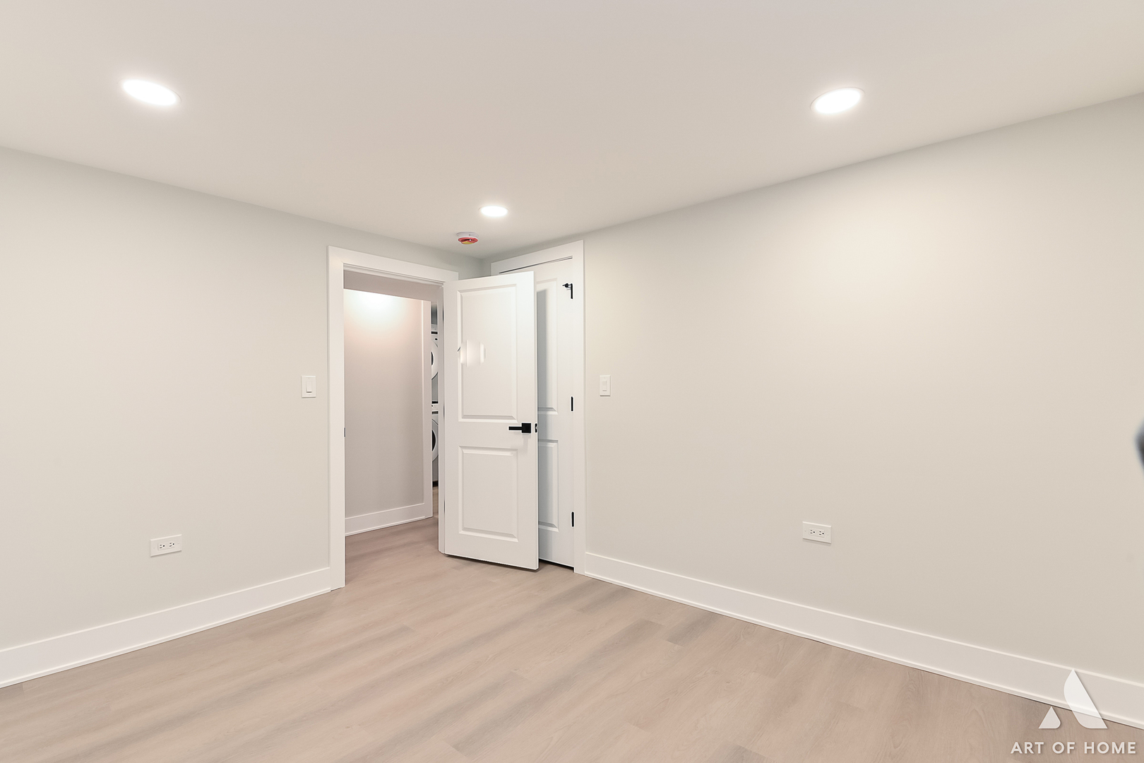 10455 S Whipple Street, Chicago, IL 60655