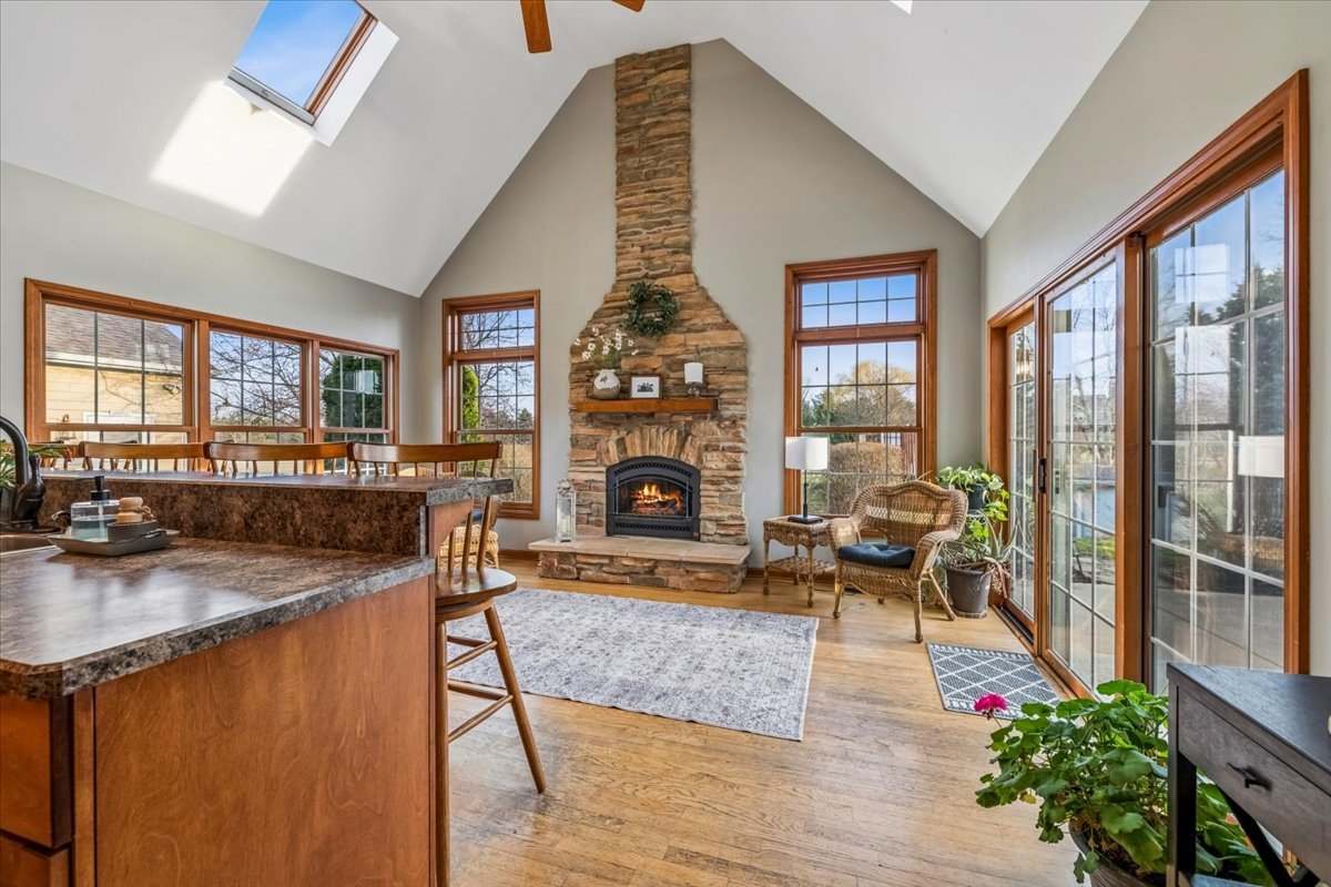 12556 Woodview Street, Plano, IL 60545