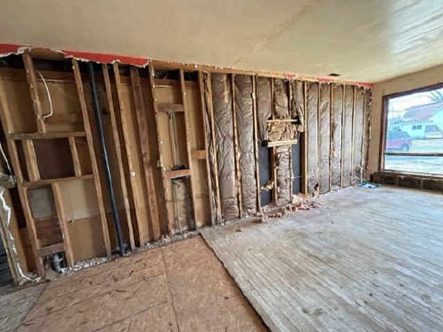 308 S 3rd Street, Brownstown, IL 62418