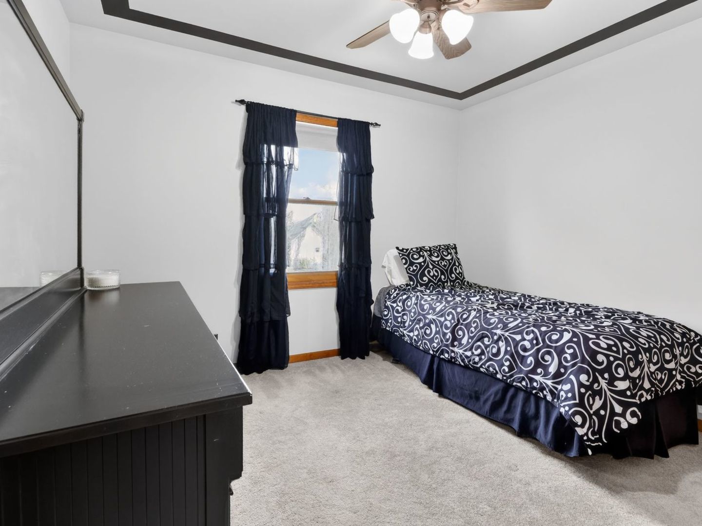 3700 Charlemaine Drive, Aurora, IL 60504