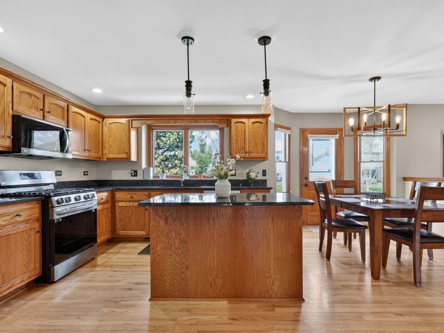 3700 Charlemaine Drive, Aurora, IL 60504