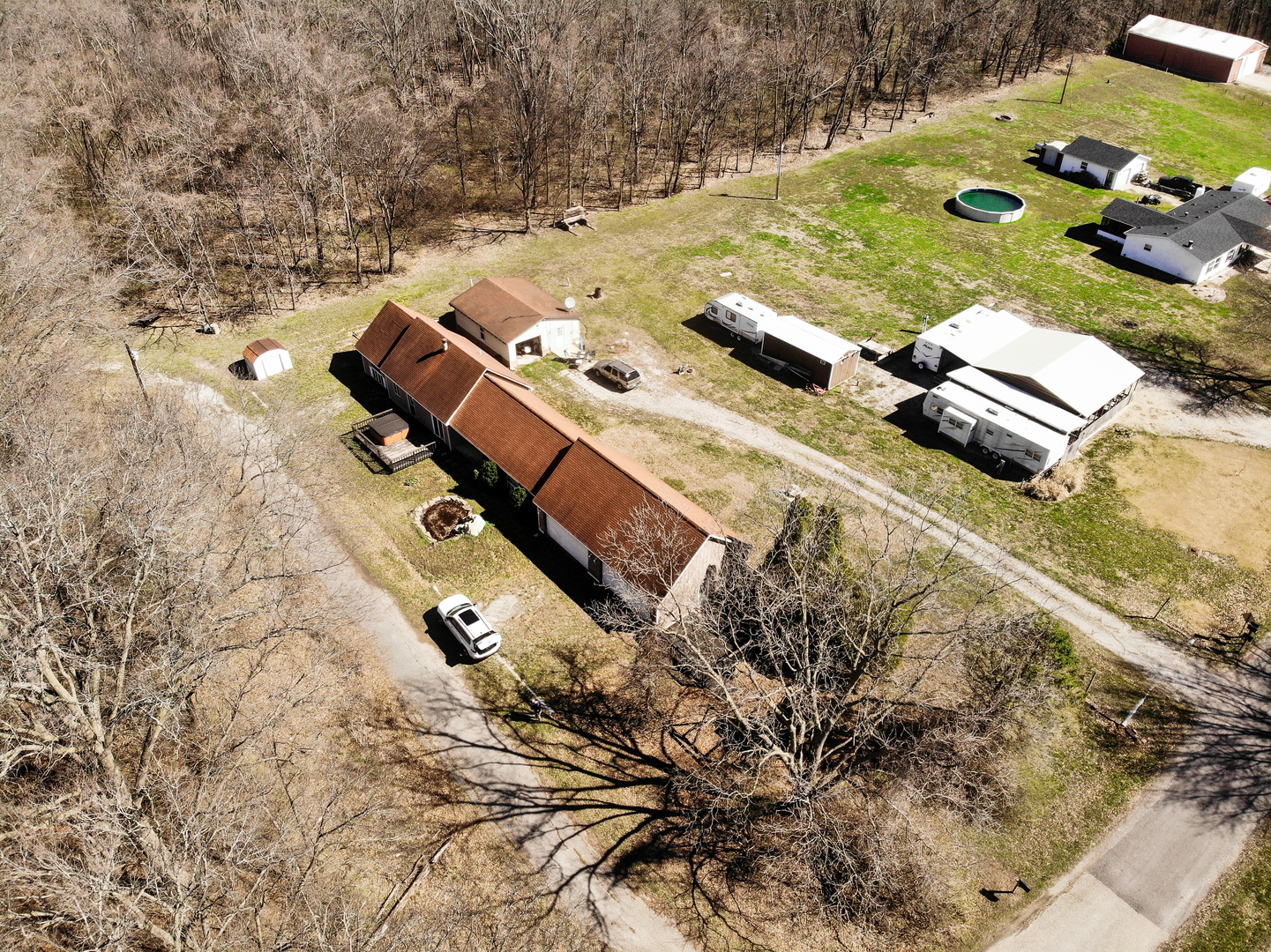 21604 Fox Drive, Carlyle, IL 62231