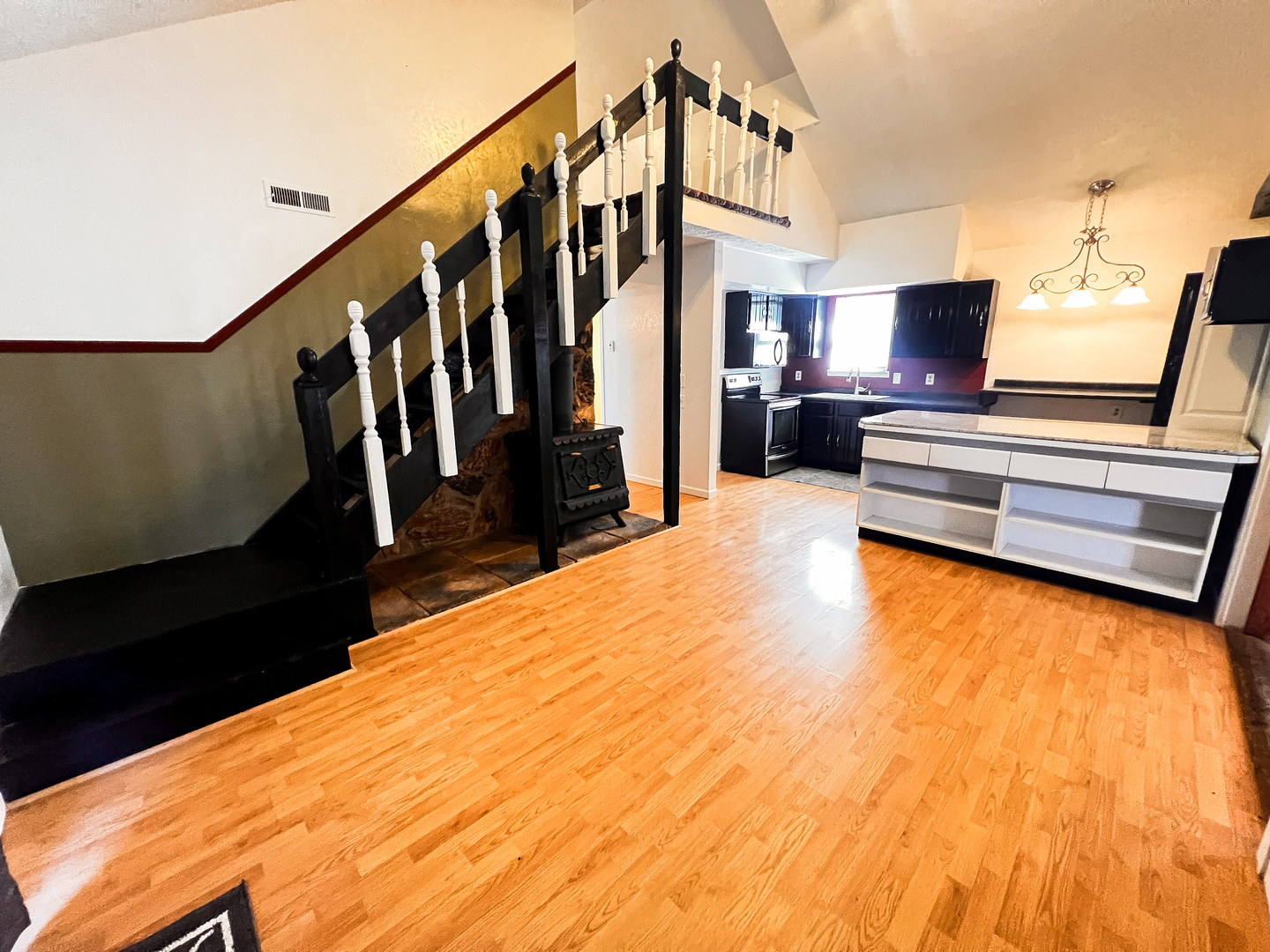 21604 Fox Drive, Carlyle, IL 62231