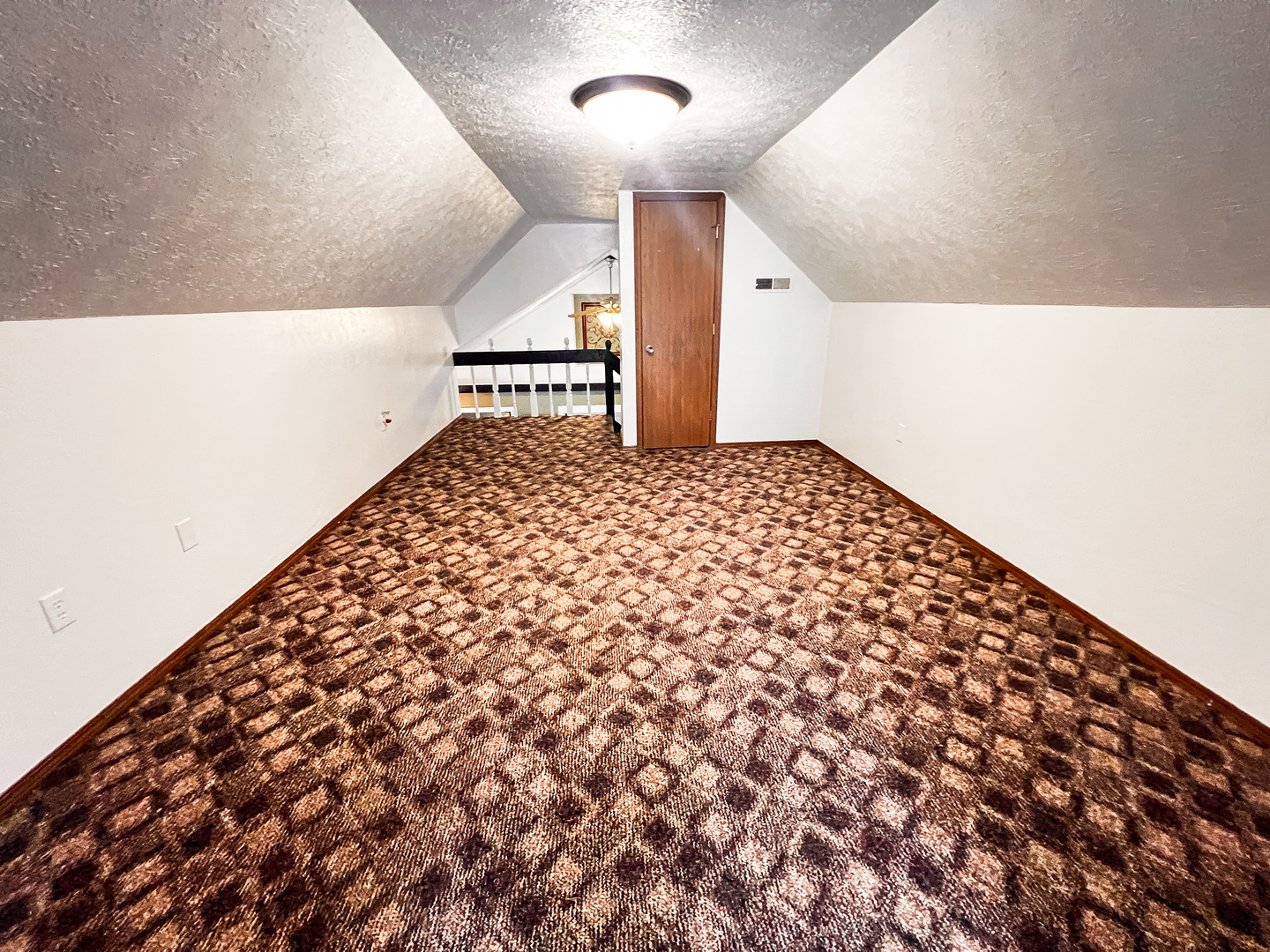 21604 Fox Drive, Carlyle, IL 62231