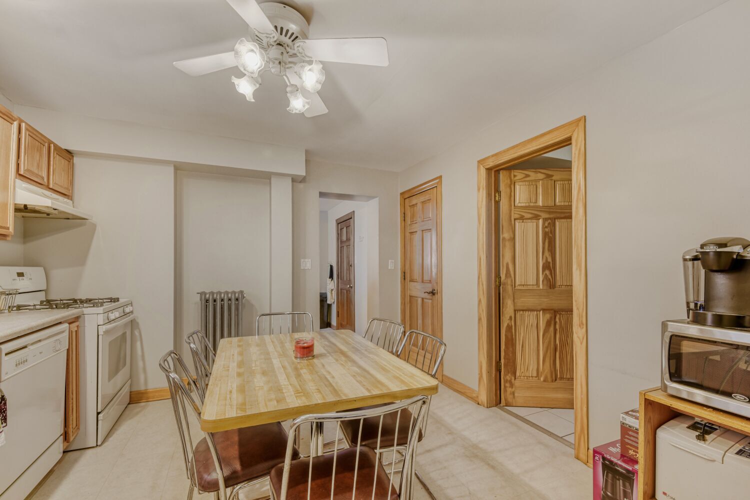 3333 S Emerald Avenue, Chicago, IL 60616