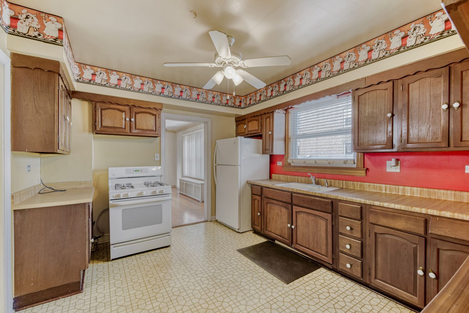 3333 S Emerald Avenue, Chicago, IL 60616