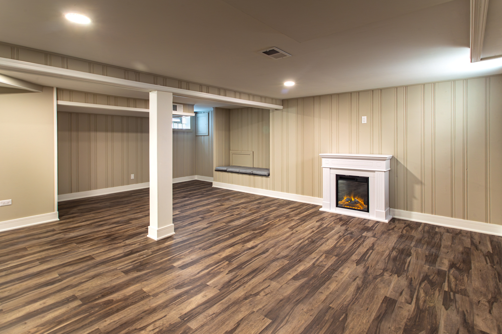 311 Buckthorn Lane, Hillside, IL 60162