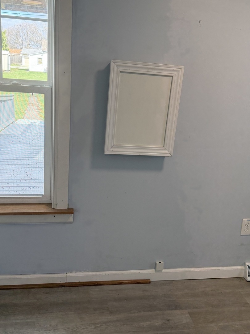 609 E Clay Street, Clinton, IL 61727