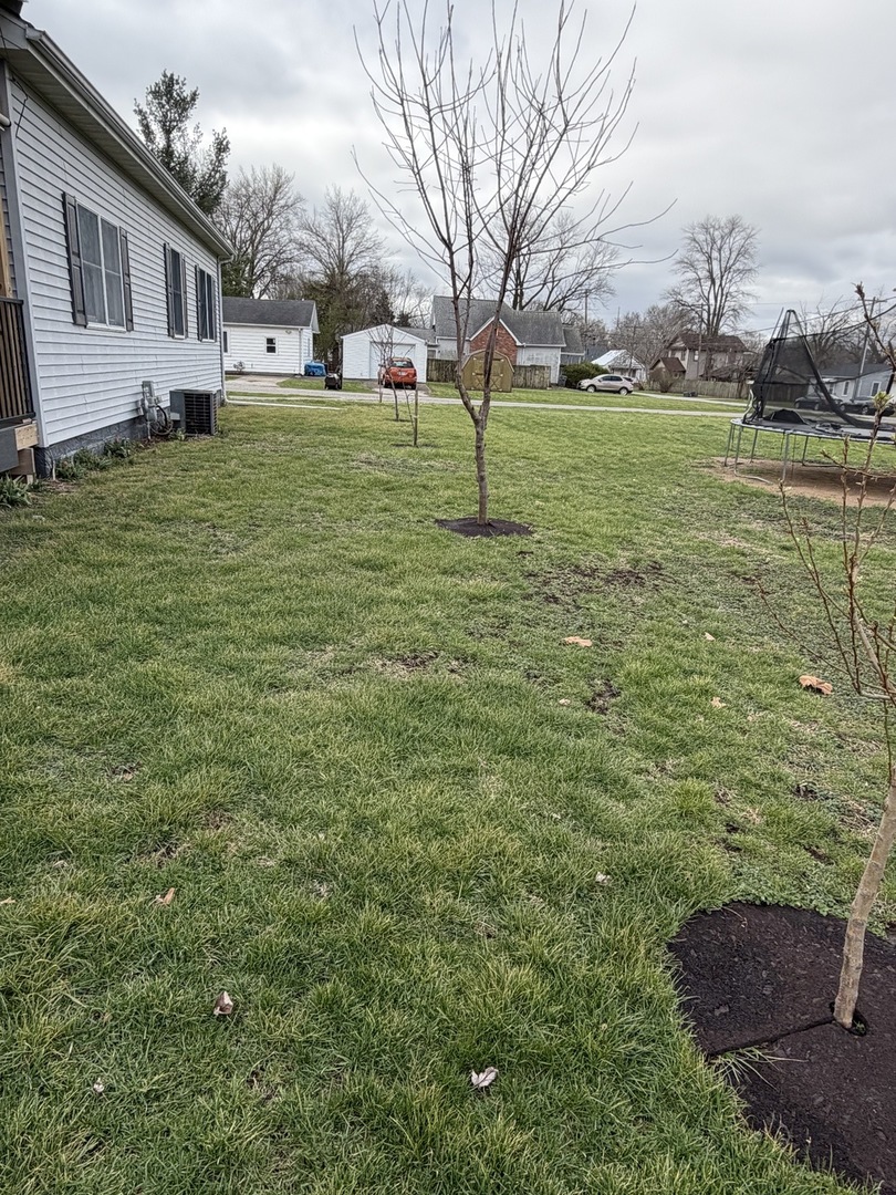 609 E Clay Street, Clinton, IL 61727