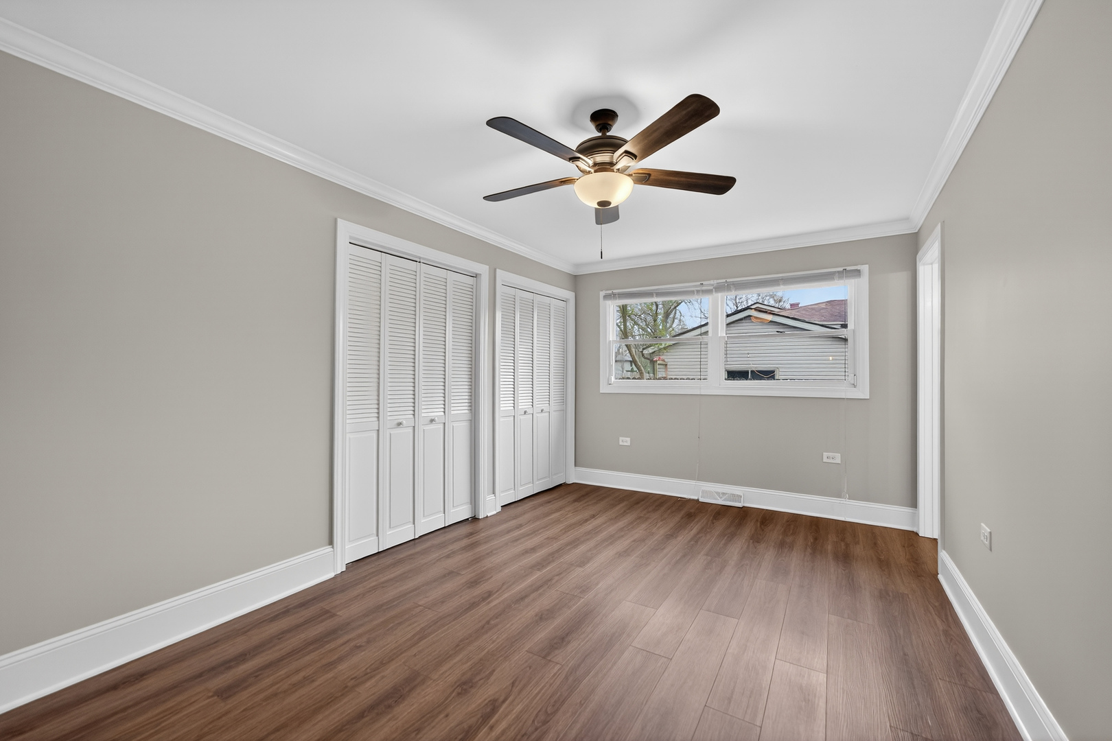 270 S Ott Avenue, Glen Ellyn, IL 60137