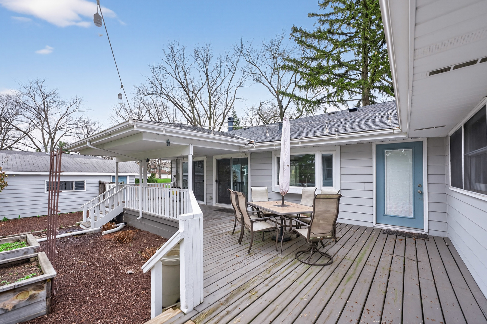 270 S Ott Avenue, Glen Ellyn, IL 60137