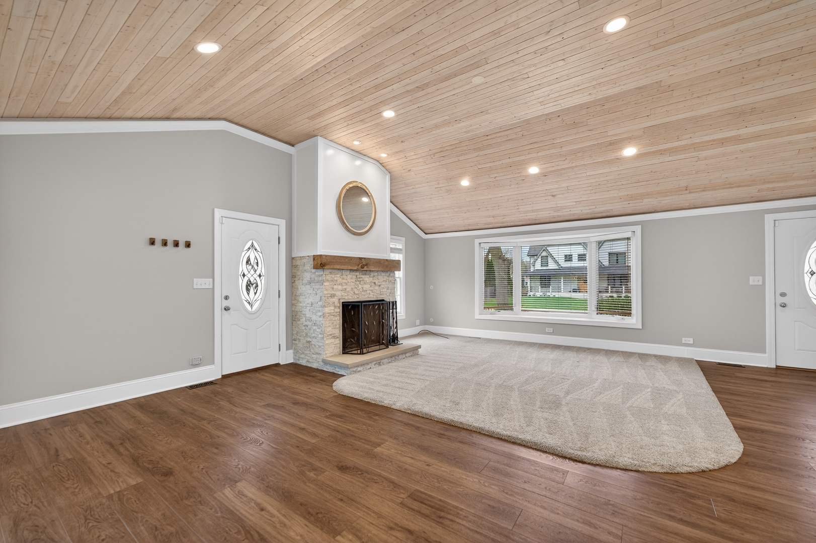 270 S Ott Avenue, Glen Ellyn, IL 60137