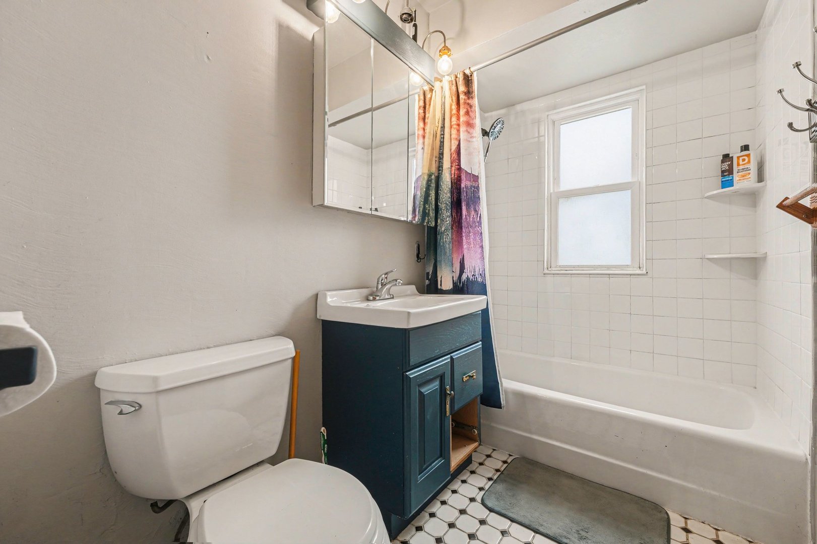 1999 Indiana Avenue, Lansing, IL 60438