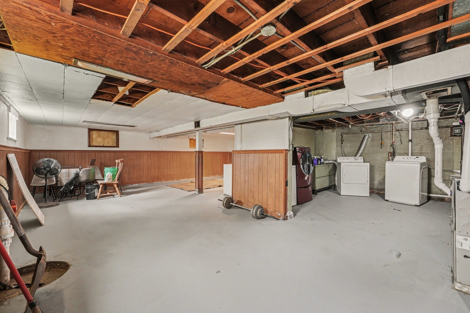 1999 Indiana Avenue, Lansing, IL 60438