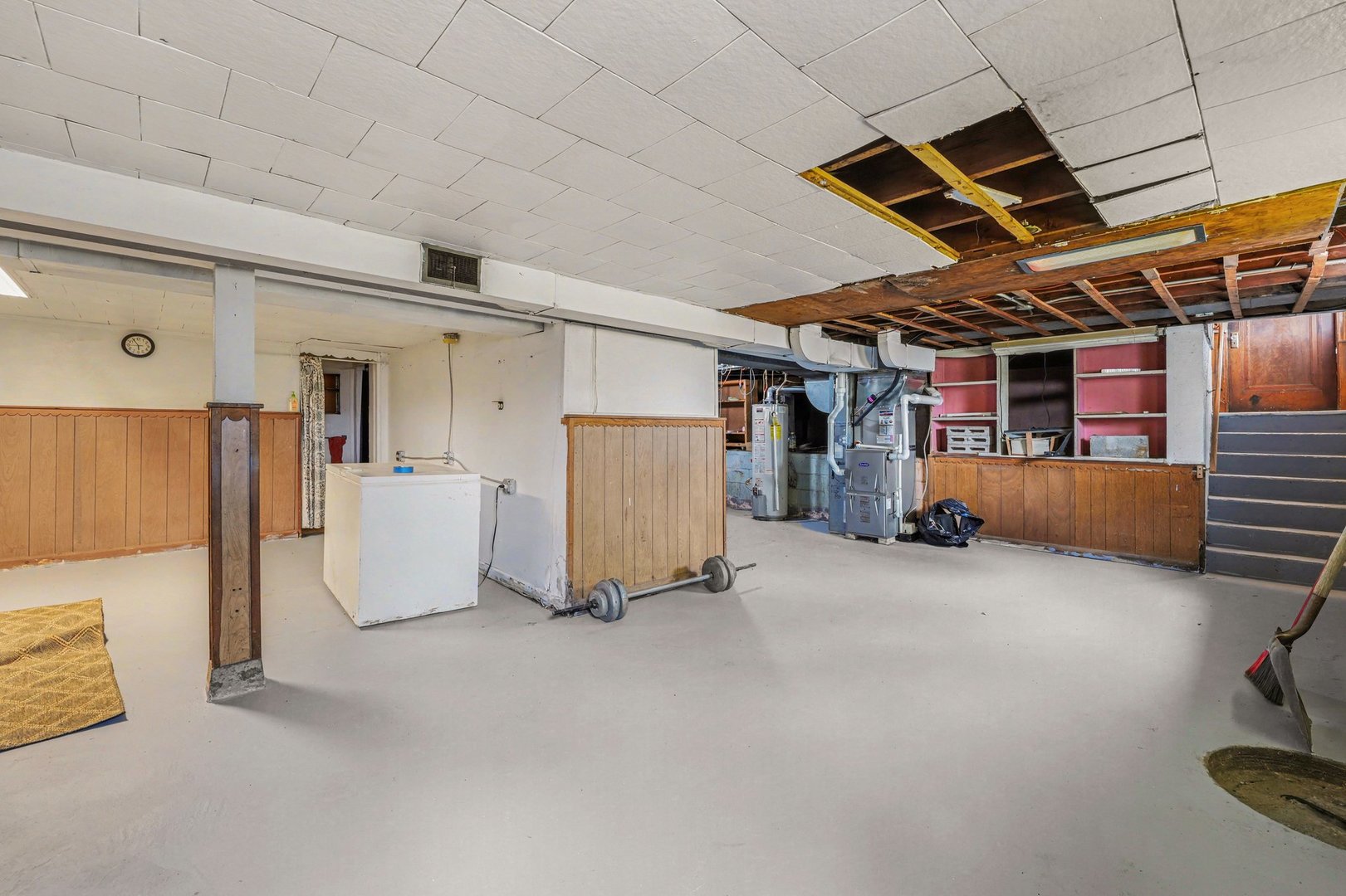 1999 Indiana Avenue, Lansing, IL 60438