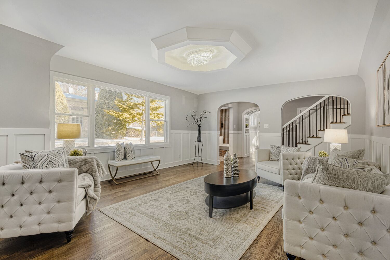 9001 S Claremont Avenue, Chicago, IL 60643