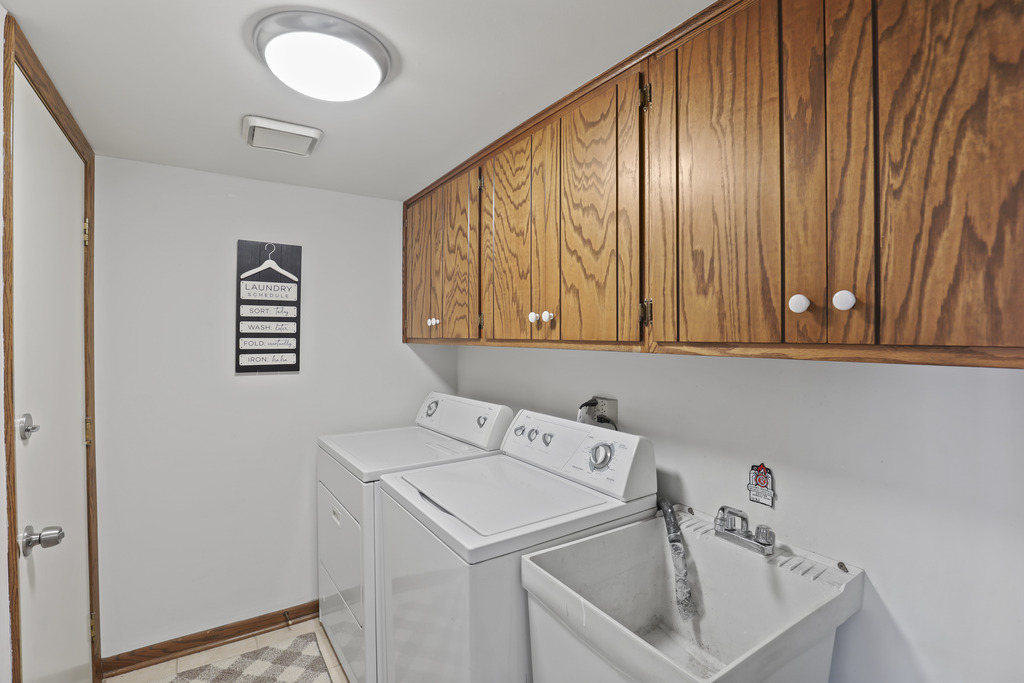 7301 Evergreen Drive #2B, Orland Park, IL 60462