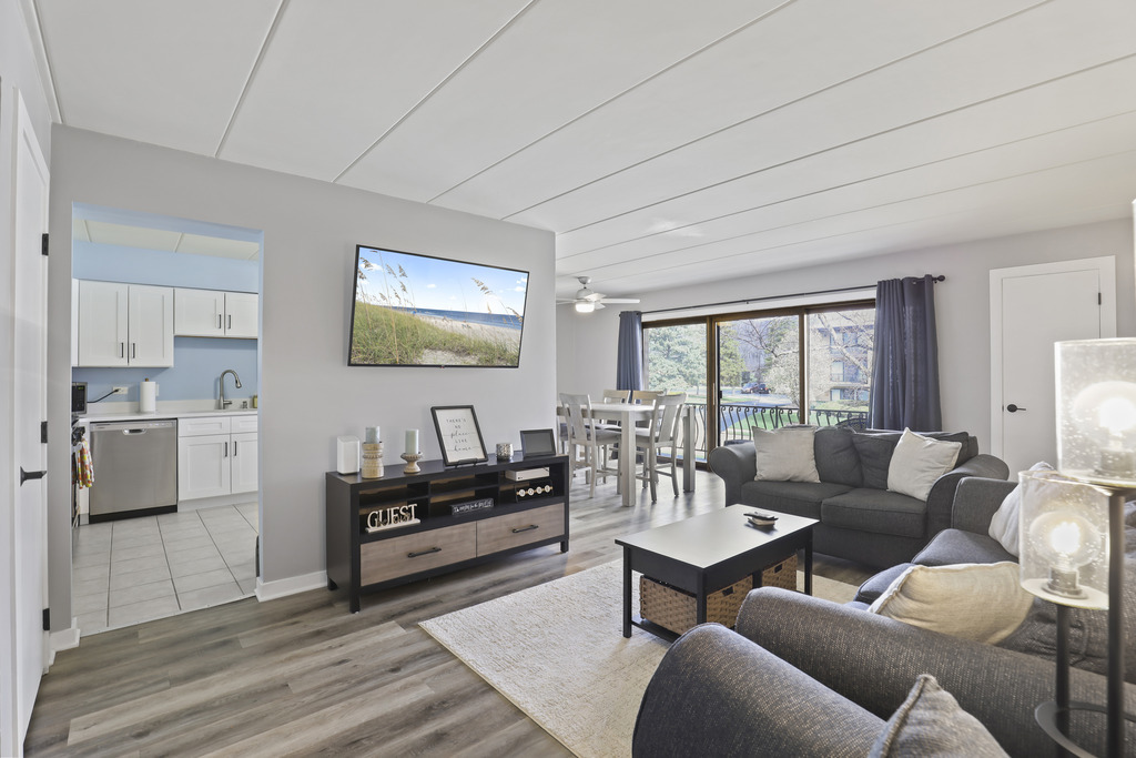 7301 Evergreen Drive #2B, Orland Park, IL 60462