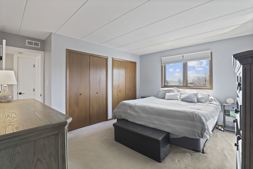 7301 Evergreen Drive #2B, Orland Park, IL 60462