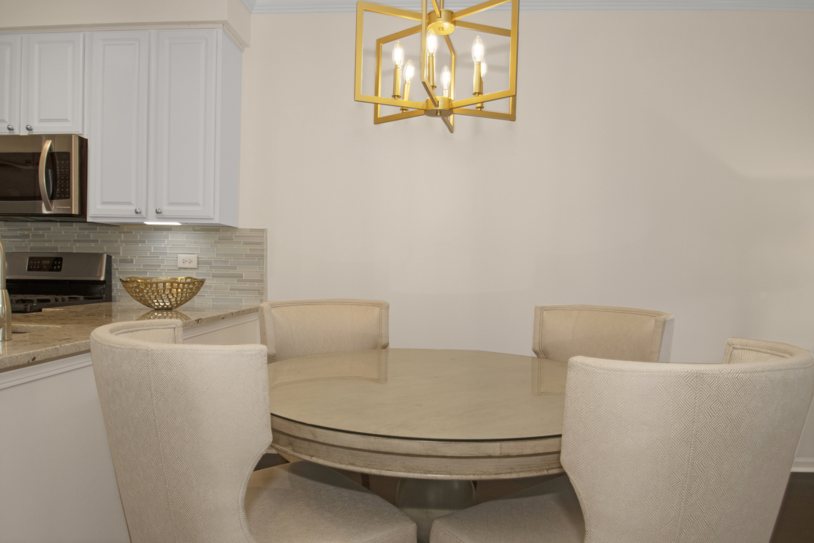 16640 S Windsor Lane, Lockport, IL 60441