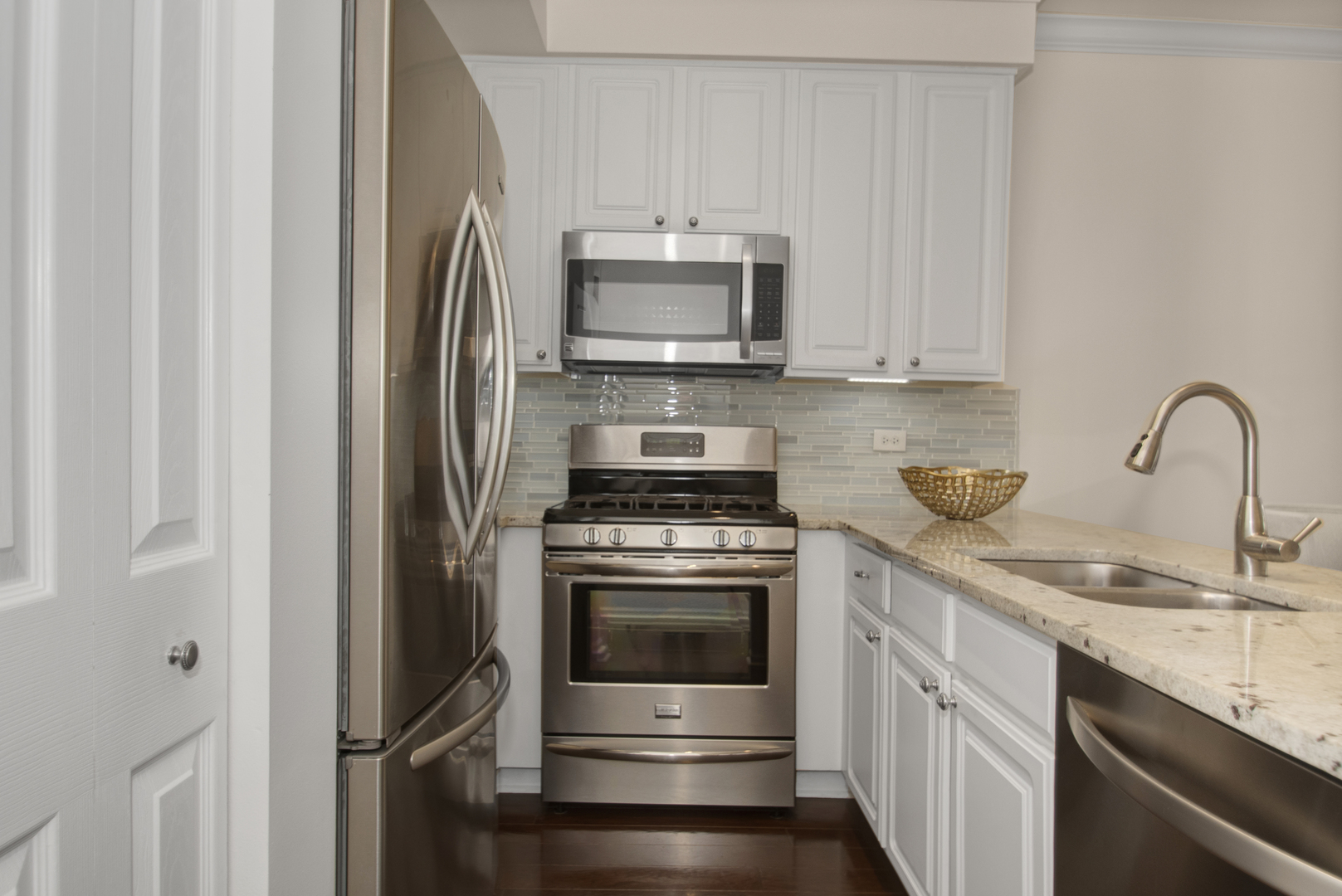 16640 S Windsor Lane, Lockport, IL 60441