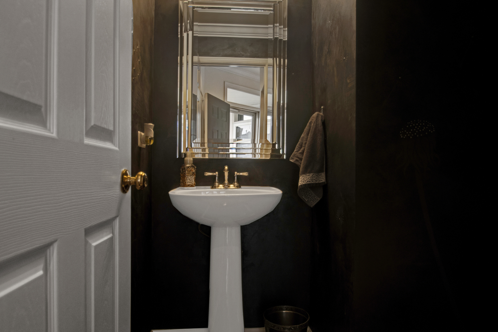 16640 S Windsor Lane, Lockport, IL 60441