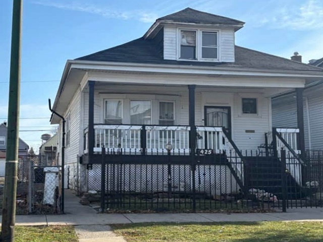 1425 W 72nd Street, Chicago, IL 60636
