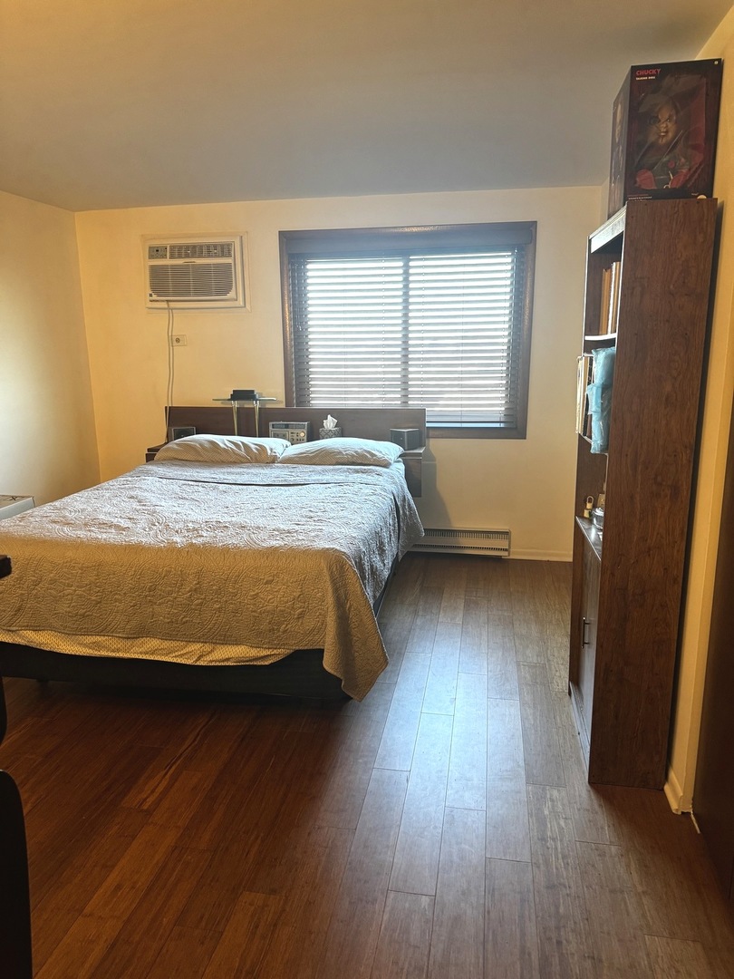 2333 N Neva Avenue #404C, Chicago, IL 60707